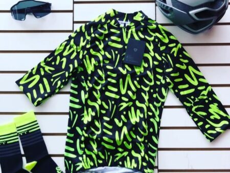 JERSEY MUJER, GAFAS, CASCO Y MEDIAS