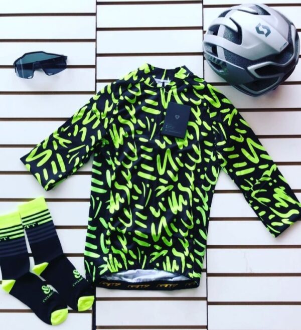 JERSEY MUJER, GAFAS, CASCO Y MEDIAS